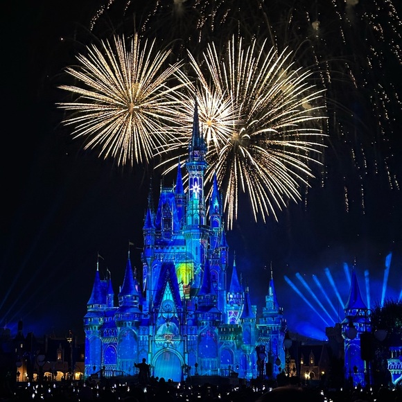 Meet your Posher, Amanda - Picture 1 of 1